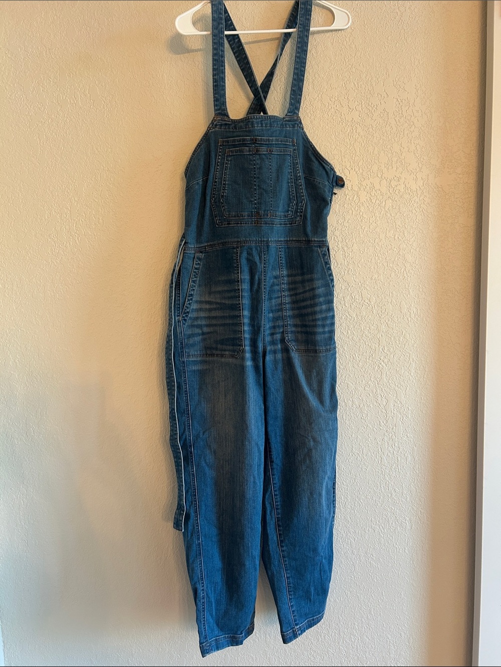 Duluth Trading Co Denim Bib Overalls Jumpsuit - Blue